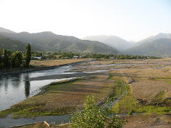 Alazani upė Pankisi tarpeklyje